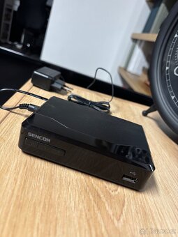 Televize Sencor + setobox - 4