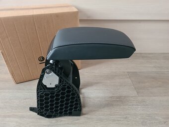 NOVÁ Loketní opěrka Octavia 2 Černá kůže RS - ORIGINÁL - 4