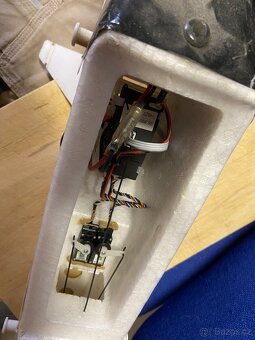 RC servo serva táhla motory vysílač - 4