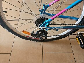 Rock Machine vel. 26 - 4