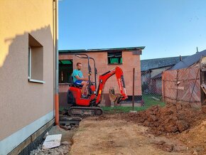 Pronájem minibagru KUBOTA K008-3 - 4