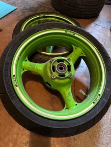 Kola Kawasaki zx6r - 4