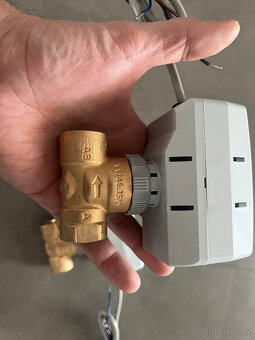 Servo zónové ventily Siemens 1/2" - 4