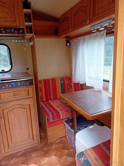 Karavan Knaus r. výroby 1984 - 4