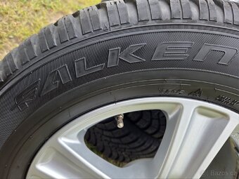 Zimní sada Toyota RAV4 16" 5x114,3 pneu 235/60/16 - 4