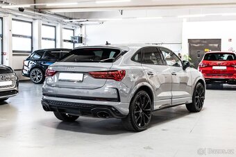 Audi RSQ3 - 4