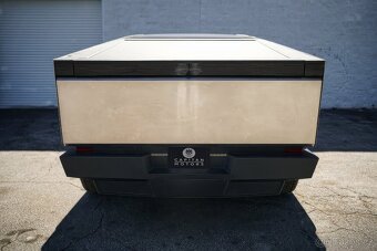 2024 Tesla Cybertruck Crew Cab AWD 123 kWh - 4