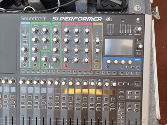 Soundcraft Si Performer 3 + stagebox Mini 32 - 4