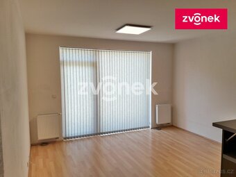 1+kk Zlín - Malenovice, předzahrádka, od 1.9.2025 - 4