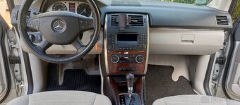 Mercedes Benz B200 - 4