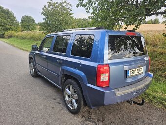 Jeep Patriot 2.0 CRDI 4x4 - motor VW - 4