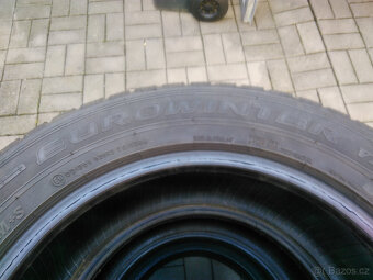 Falken 215/60R17C ZIMNÍ - 4