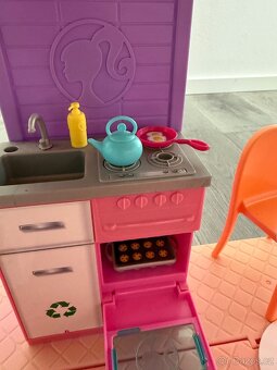 BARBIE Dreamhouse - 4