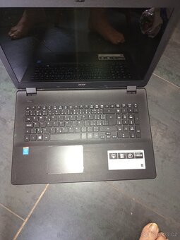 Acer Aspire E17 -es1-711 - 4