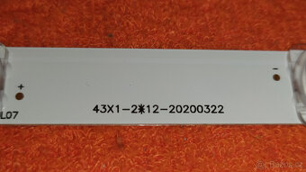 LED podsvit backlight Hisense JL.D425C1330-003AS-M_V03 - 4