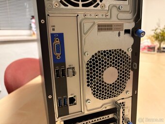 Tower server HPE Proliant ML30 Gen8 (2x LAN, iLO, 4x HDD) - 4