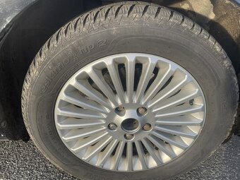 Ford Mondeo Mk4 2.0 TDCi 103 kW Titanium - 4