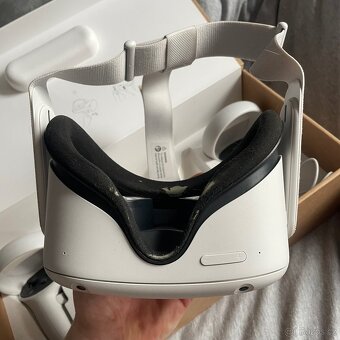 Meta Oculus Quest 2 64GB - 4