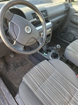 Rozpredám VW Fox 1.2HTP 40kw BMD 2007 - 4