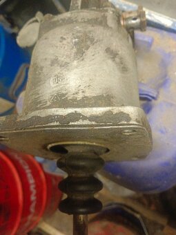 Brzdove valce TATRA 815 a spojkovy posilovac - 4