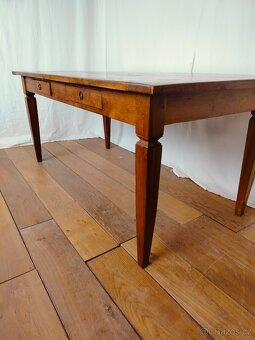 Jídelní stůl TEAK - 4