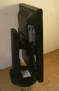 LCD monitor HP 19 palců, 16:10, 1440x900 - 4