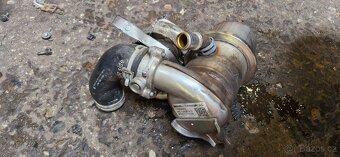 Chladič pro zpětné vedení spalin / EGR 04L131512D - 4