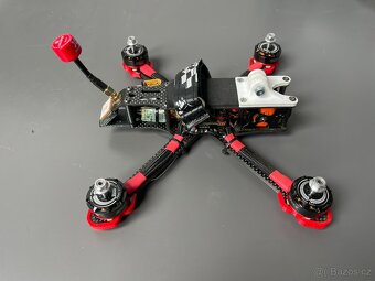 Freestylový dron AMAXinno Freestyle 5" - 4
