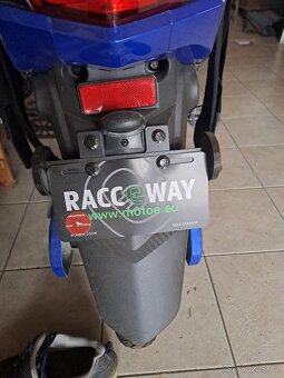 Elektroskútr RacceWay - 4