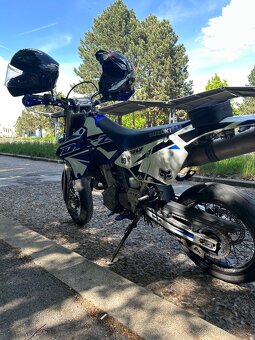 Suzuki Drz 400 sm - 4