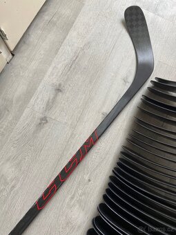 Hokejka CCM Jetspeed FT4 P29 85flex levá ZÁRUKA - 4