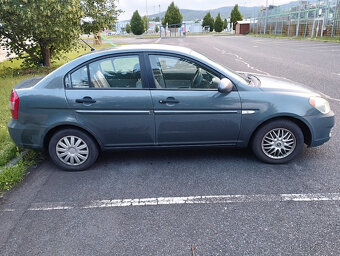 Hyundai Accent 2007 - 4