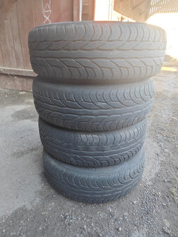 Prodám sadu Alu Borbet 6Jx15H2 ET38 + letní pneu 195/65/15 - 4