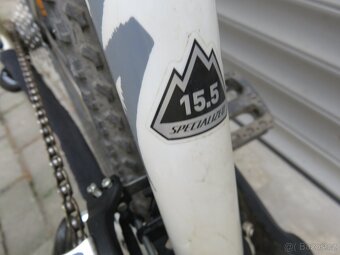 Horské kolo Specialized Hardrock 26 - vel. 15,5 - 4
