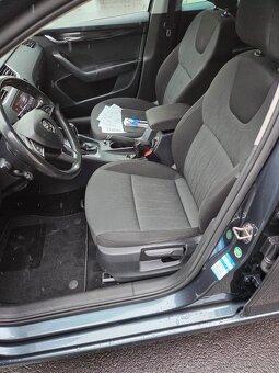 Škoda Octavia 2.0 Tdi DSG STYLE - 4