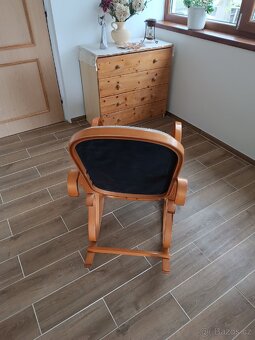 Houpací křeslo - 4