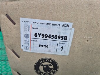 Škoda Fabia světlo pravé + levé zadní  6Y9945095 - 4