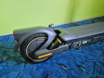 Elektr. koloběžka Segway Ninebot KickScooter MAX G2 - NOVÁ - 4