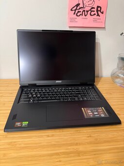 MSI Vector A18 HX Ryzen 9 9955HX / RTX 5070 Ti / 32 GB - 4