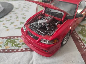 Prodám modely 1:18 - 4