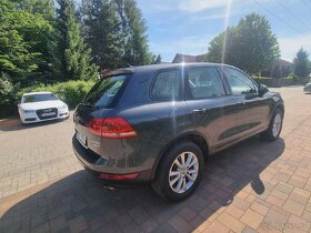 NEBOURANÝ VW TOUAREG 3.0TDI Orig.129t.km SERVISKA - 4