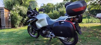 Honda XL 1000V Varadero - 4
