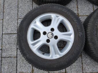 ALU kola Peugeot 15" vč. zimních pneu - 4