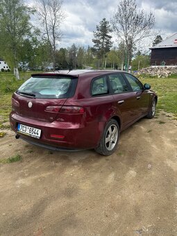 Alfa Romeo 159 1.9 JTDm Automat 110kw - 4