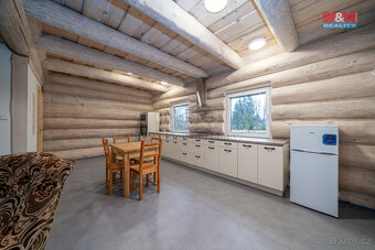 Prodej rodinného domu, 2550 m², Luková - 4