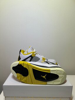 Jordan 4 Vivid Sulfur - 4