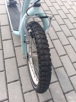 Dětská koloběžka 18". - 4