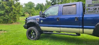 Ford F250 - 4