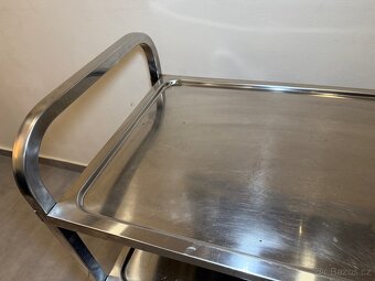 Servírovací gastro vozík z nerezové oceli - 3 police - 4