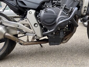 Honda CB600F Hornet - 4